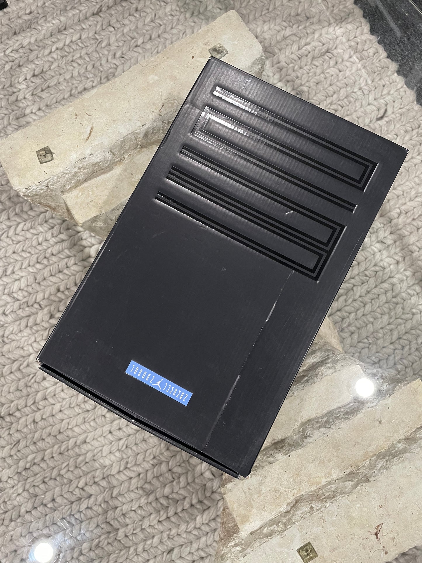 Air Jordan 11 'Legend Blue' 2014