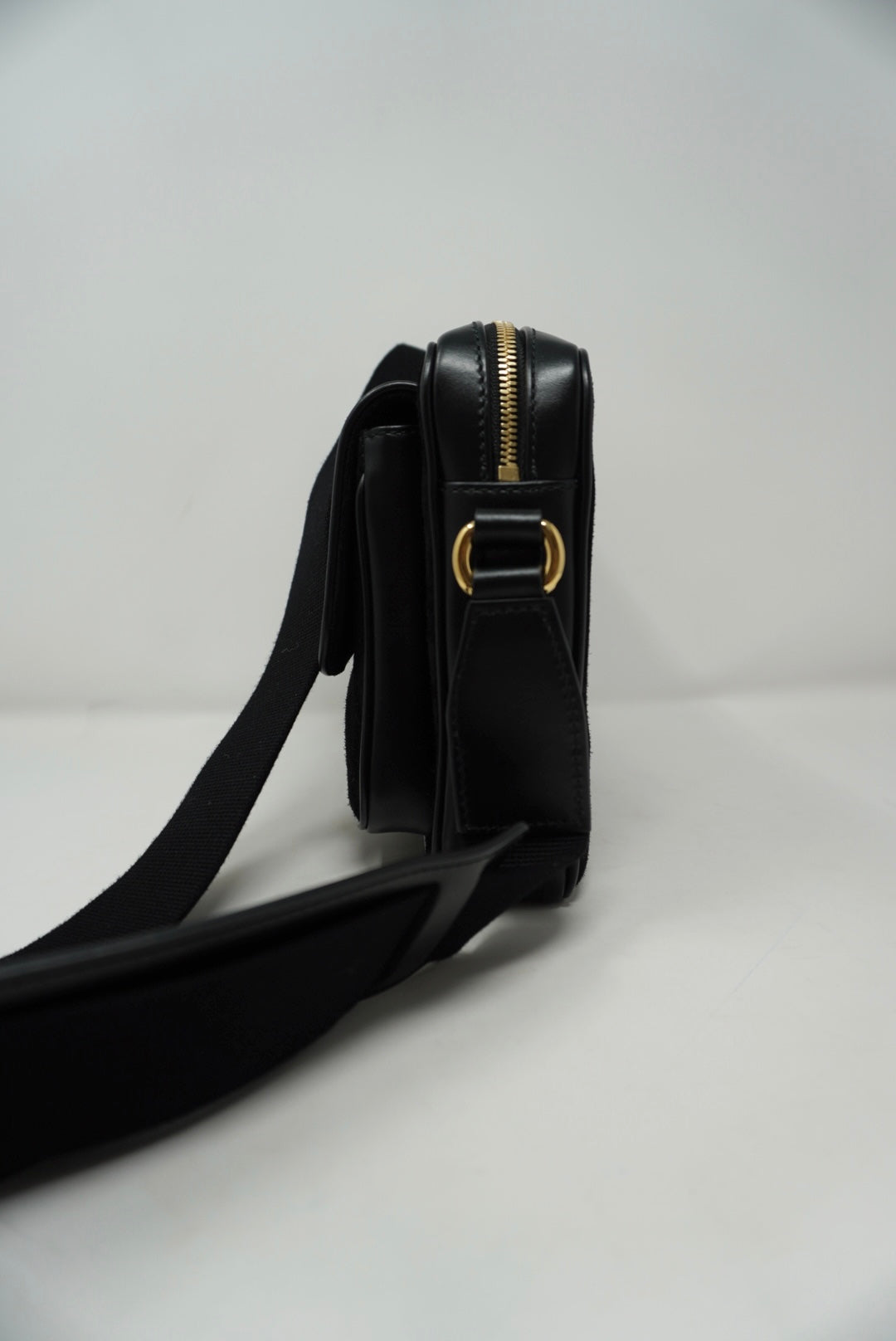Gucci Calfskin Suede Morpheus Messenger Bag