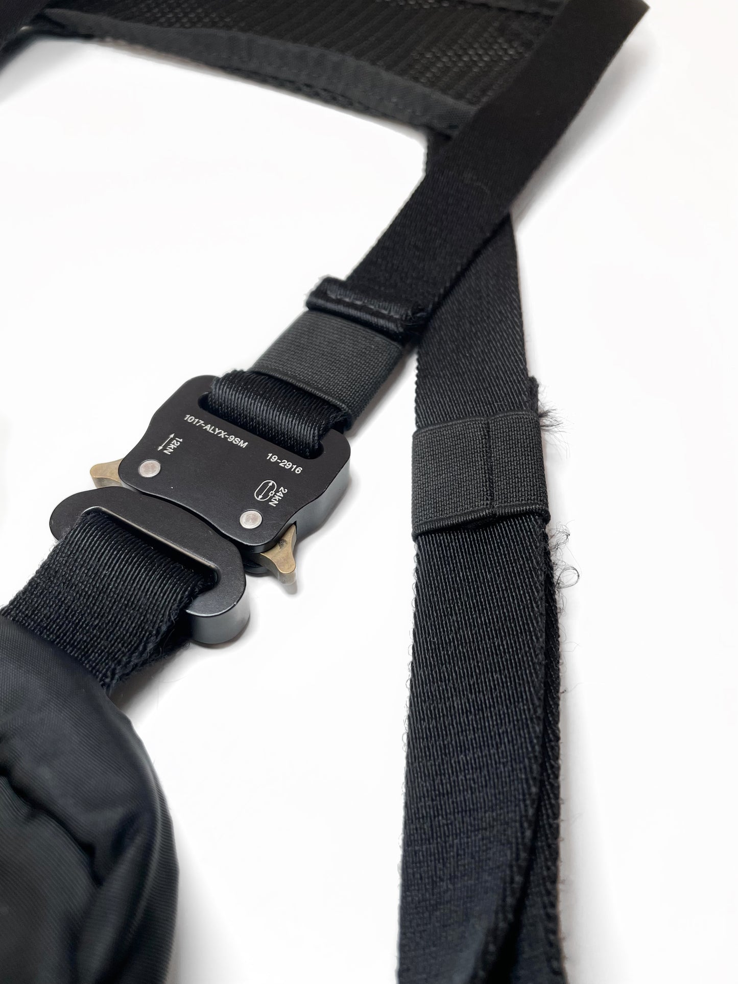 1017 Alyx 9SM Runway Mini Chest Rig