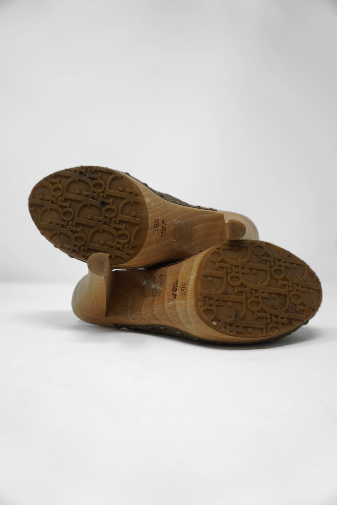 Christian Dior Cannage Pattern Leather Mules