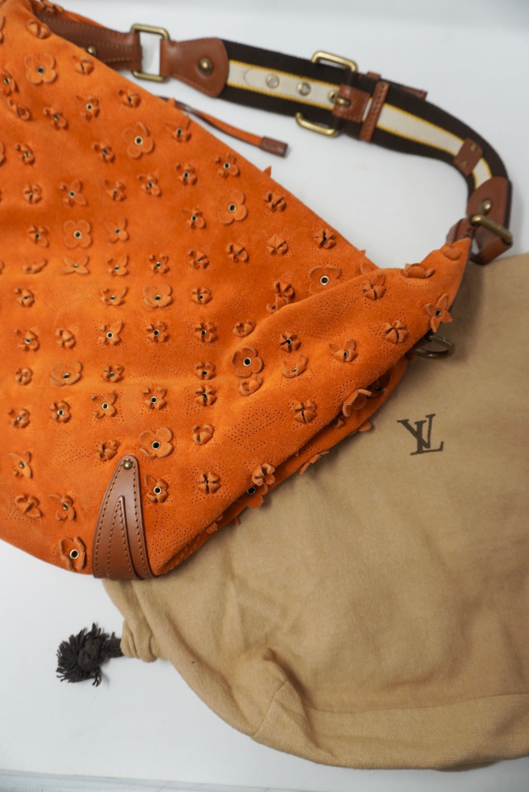 Louis Vuitton Fleurs Onatah GM Monogram Suede Hobo Bag
