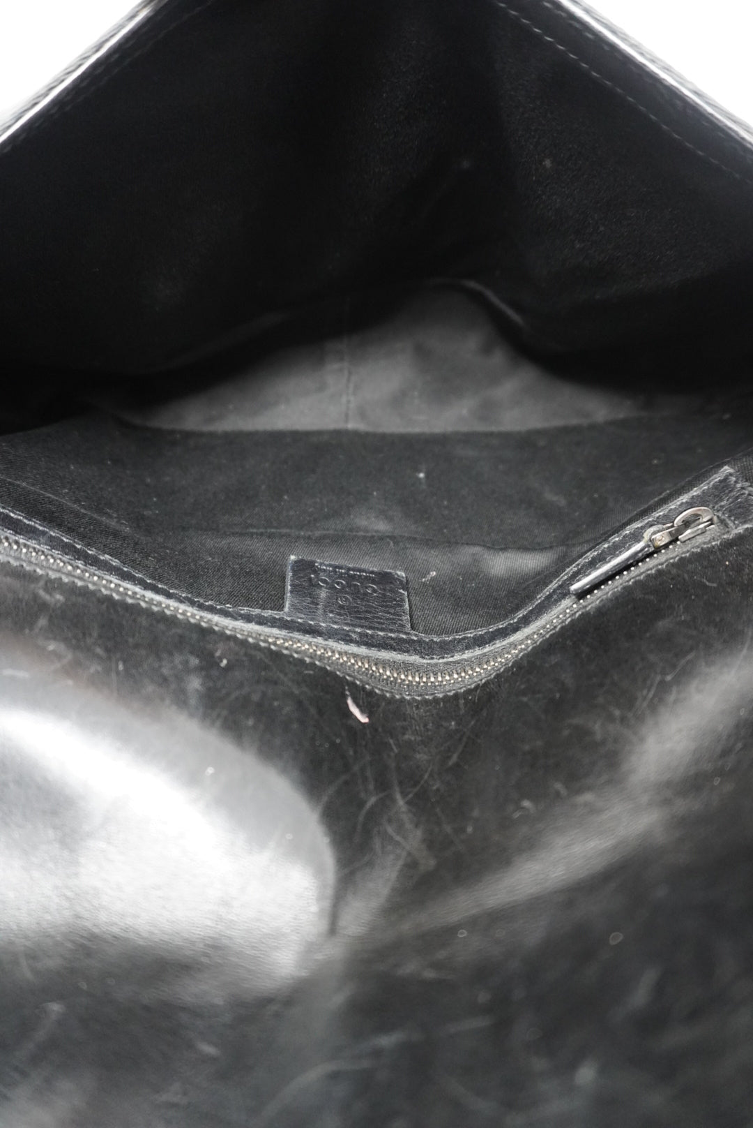 Gucci Horsebit W/ Chain Studded Shoulder Bag