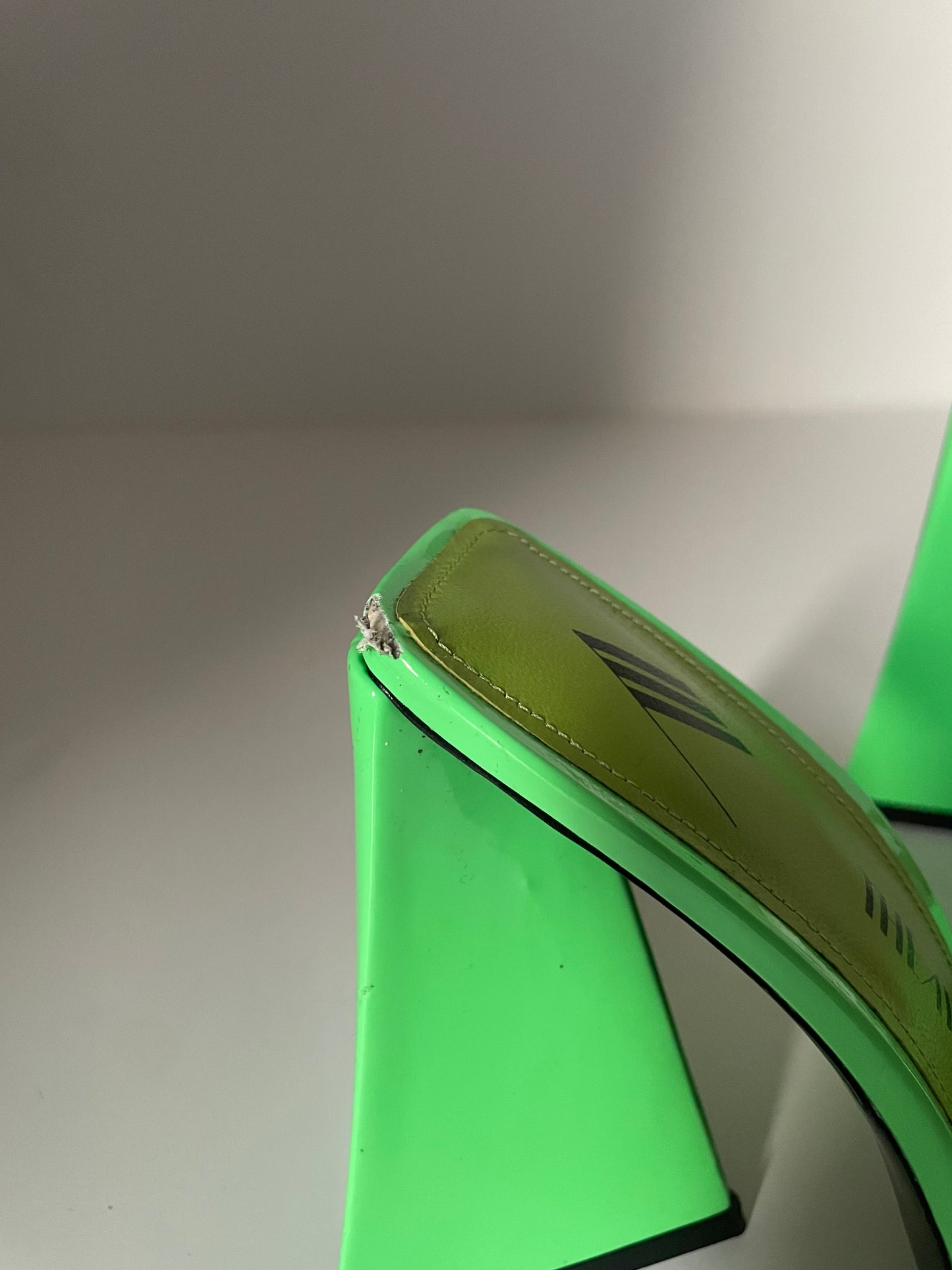 The Attico Devon Green Leather Sandals