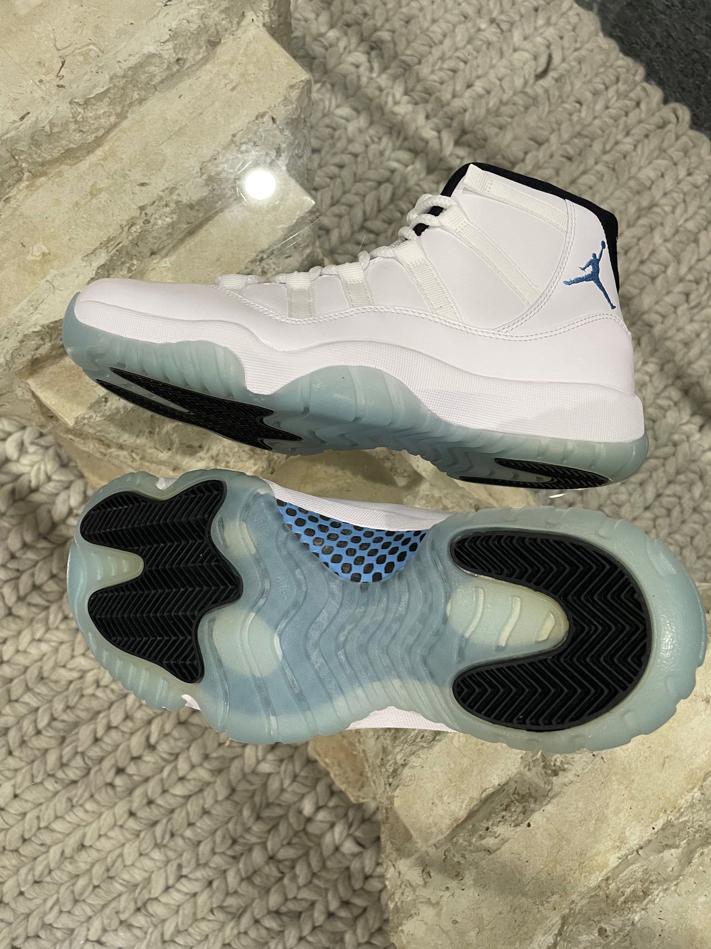 Air Jordan 11 'Legend Blue' 2014