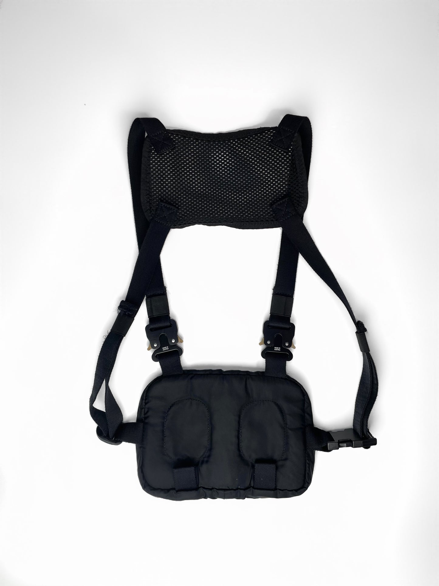 1017 Alyx 9SM Runway Mini Chest Rig