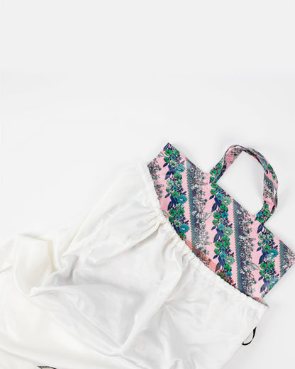 Gucci Monte Carlo Floral Logo Tote